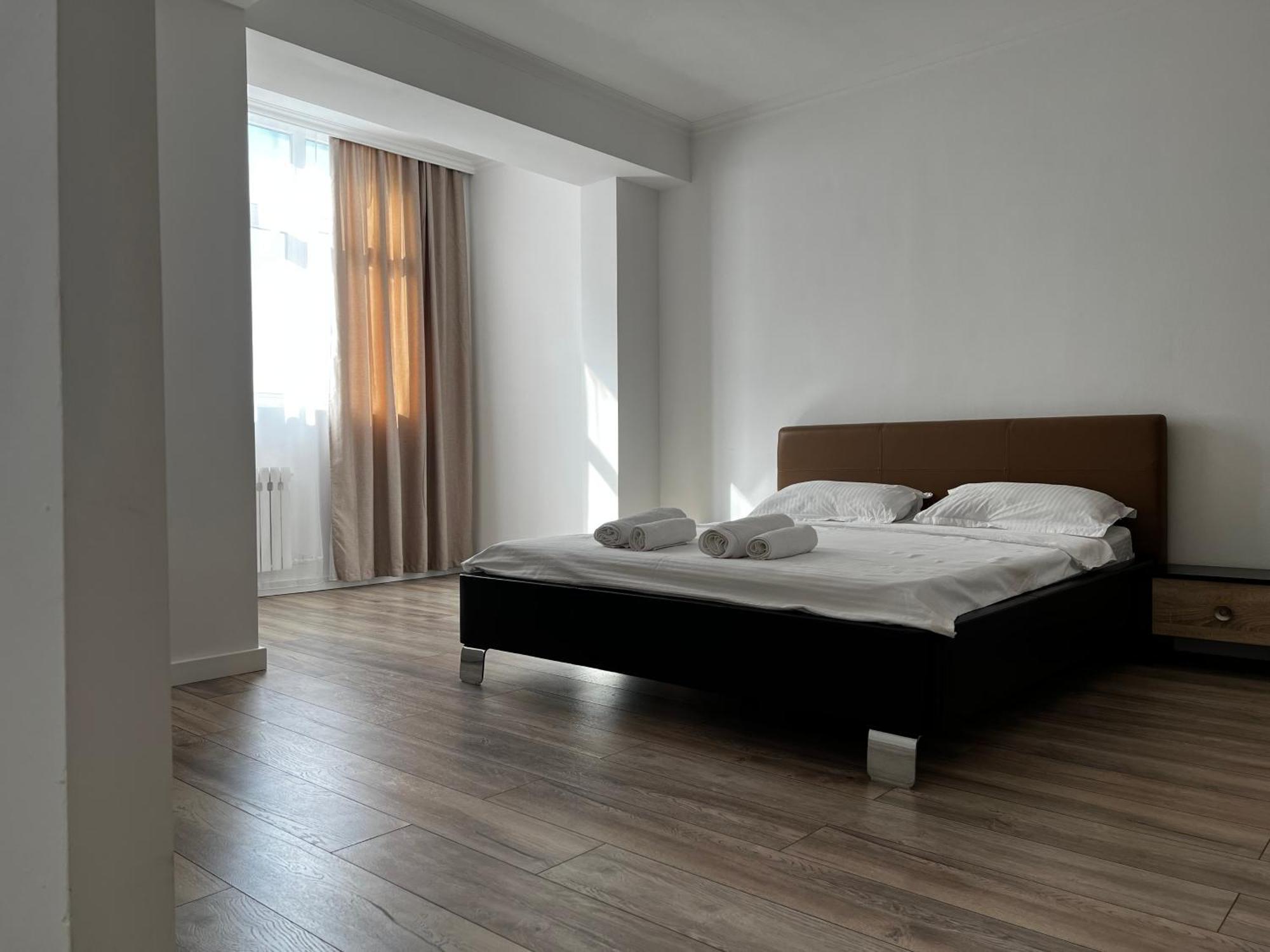 Hyat Apartment Bișkek Exterior foto